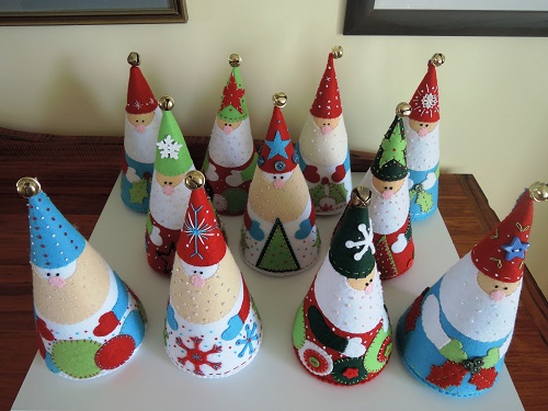 Sunburnt Quilts 2015 - Felt Santas