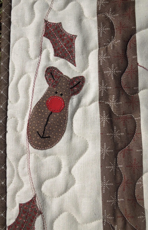 Sunburnt Quilts 2015 - Christmas Quilt (9)