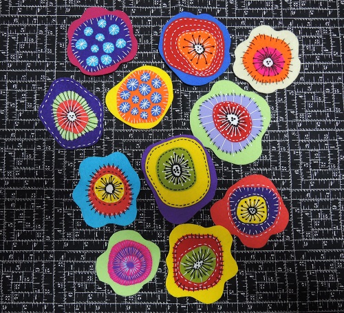 sunburnt-quilts-2016-felt-flowers